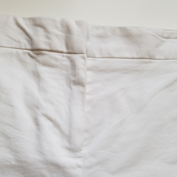 🆕️⬇️🎉HOST PICK🎉 Cynthia Rowley White Embroidered Trim Shorts - Picture 3 of 8